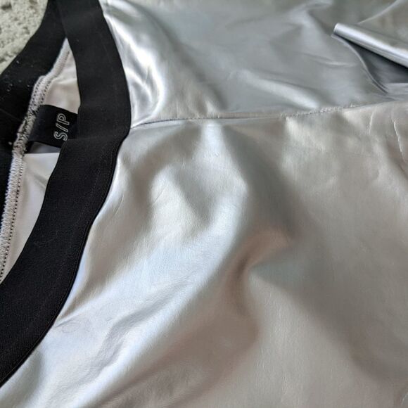 HUE Metallic silver leggings pants size Small @L1 - Picture 5 of 10